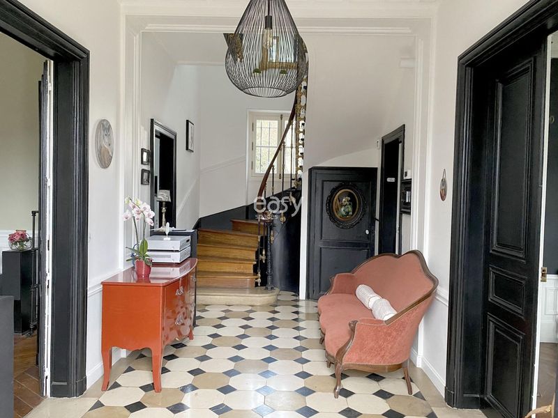 lieu parquet et moulures à paris